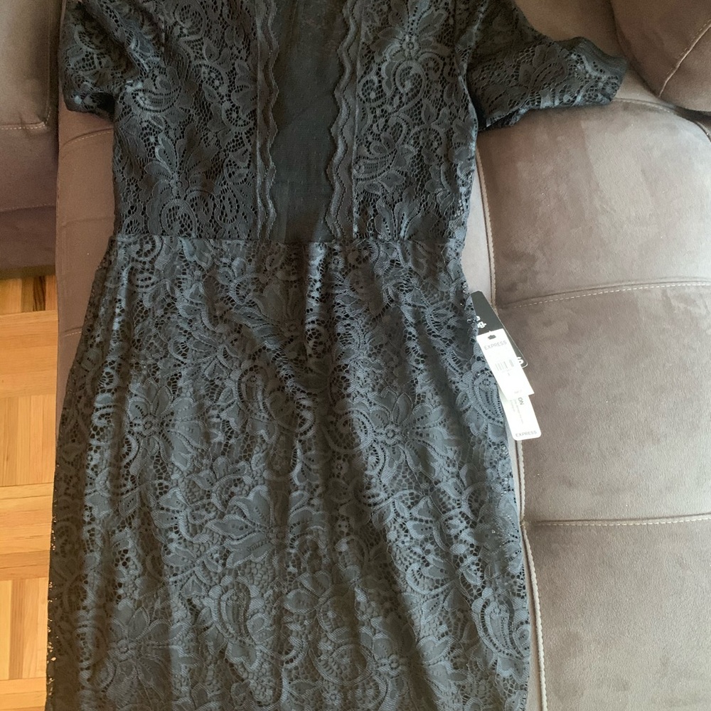Dress - Picture 2 of 2